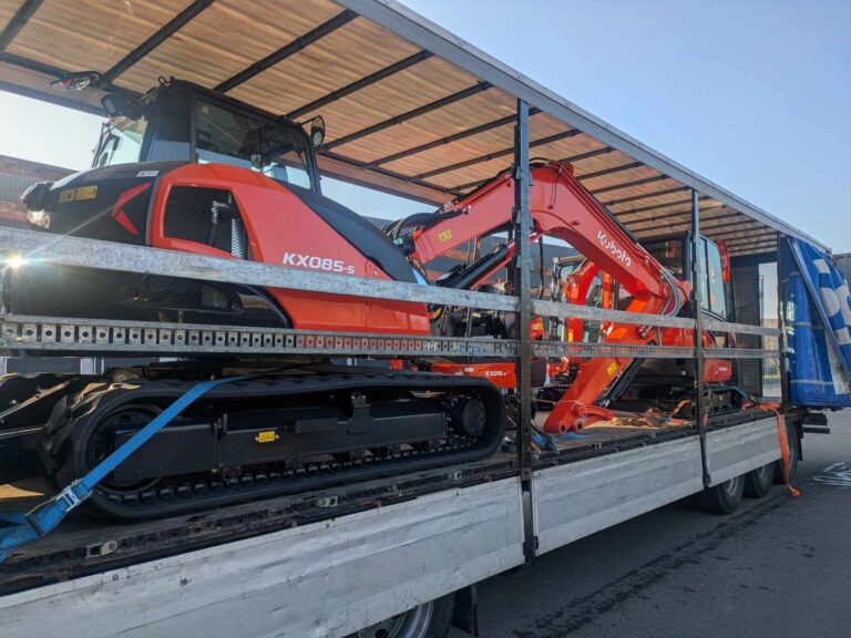 c5bda198bef64a1c43b850987821c9ad